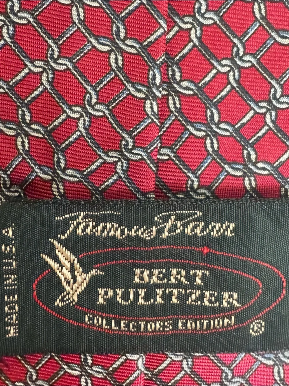 Bert Pulitzer Men's Necktie Red Geometric Chain-Pattern Silk Tie